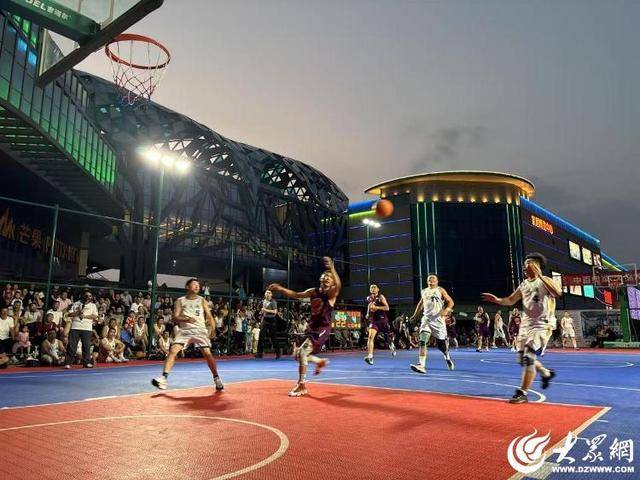 潍坊潍城：篮球联赛点燃夏日激情