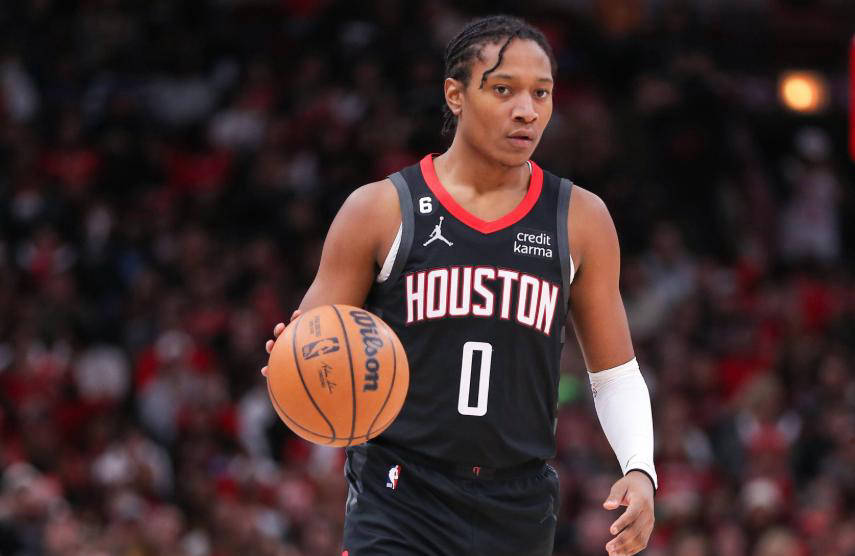 弃将重生洛杉矶快船
！洛杉矶快船签下53分猛男泰泰·华盛顿