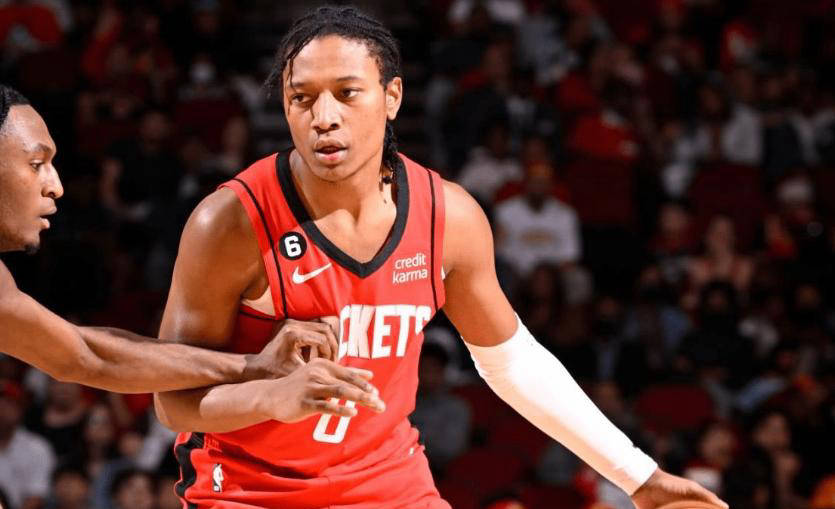 弃将重生洛杉矶快船
！洛杉矶快船签下53分猛男泰泰·华盛顿