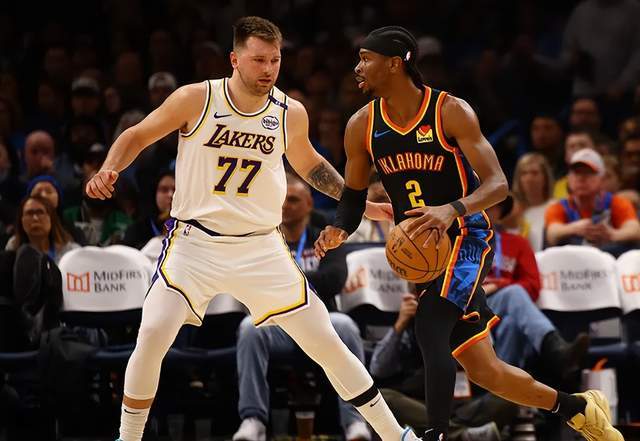 重磅！湖记：在签下斯玛特后洛杉矶湖人
，洛杉矶湖人依然会追逐布歇