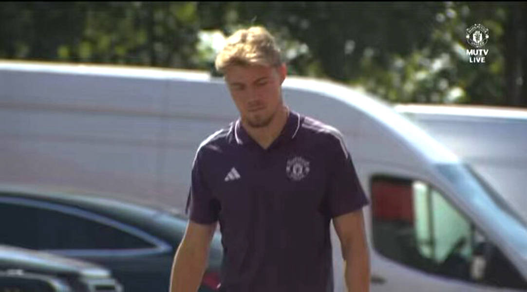 罗马欲打包曼联二鼠罗马
,堪称红魔最好朋友!霍伊伦德要求确保永久转会