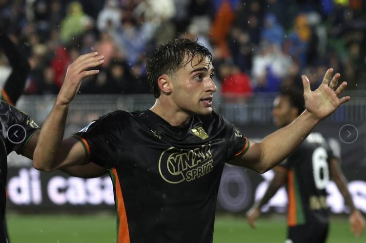 迪马济奥：都灵想签下前国米中场奥里斯塔尼奥都灵
，正在与威尼斯谈判