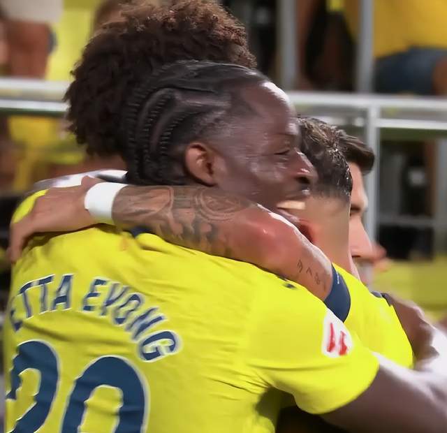 一场5-0！打出西甲争冠黑马：2连胜压巴萨+皇马西班牙人
，西班牙人4分不败