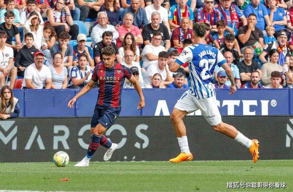 西甲联赛阿拉维斯
，阿拉维斯VS莱万特，阿拉维斯传中轰炸能都带来开门红？