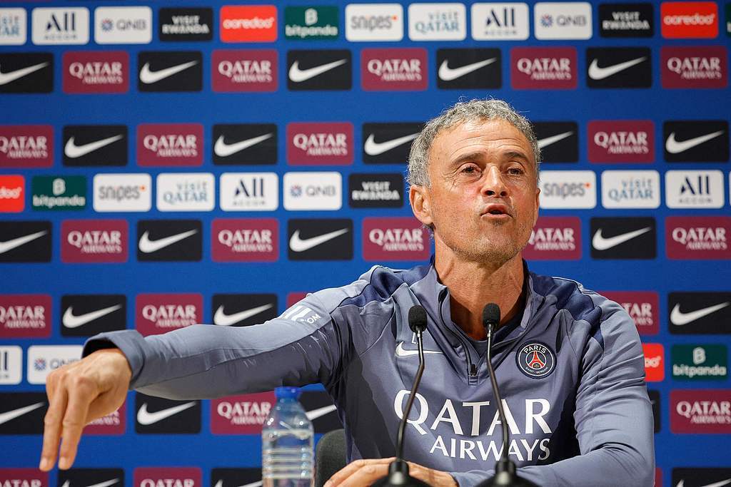 竞彩湃｜法兰克福客场挑战霍芬海姆法兰克福
，大巴黎继续小胜过关？