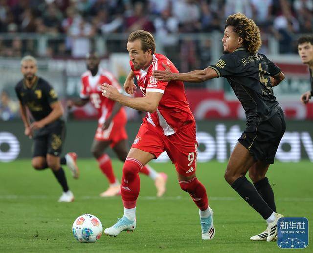 足球丨德甲：拜仁胜奥格斯堡