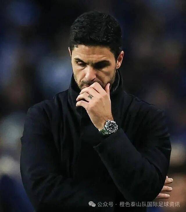 曼城对曼联比赛当然是曼联赢球曼城
，毕竟曼城英乙水平，曼城欧冠水平