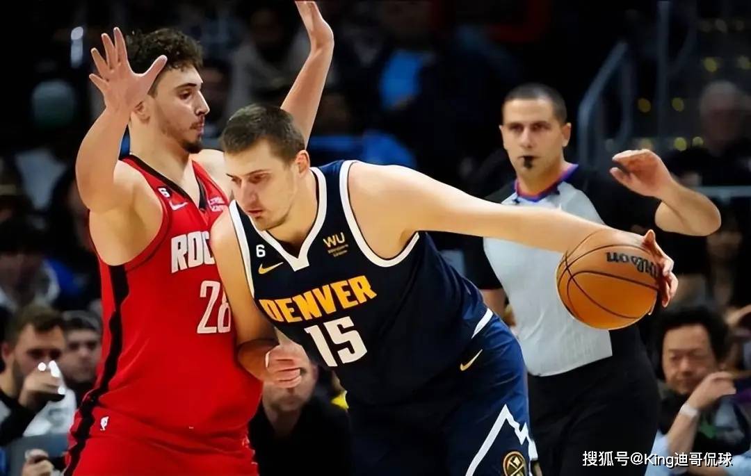 火箭球迷狂喜休斯顿火箭
！申京28+13打爆约基奇！休斯顿新王诞生？