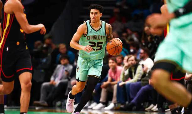 夏洛特黄蜂后场新星辛普森：下赛季能否取得突破夏洛特黄蜂
？