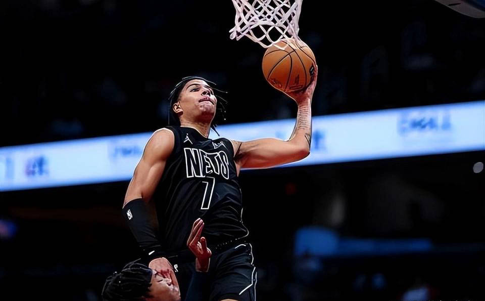 克利夫兰骑士签下前活塞球员基利安-海斯克利夫兰骑士
，拒绝欧洲豪门邀约