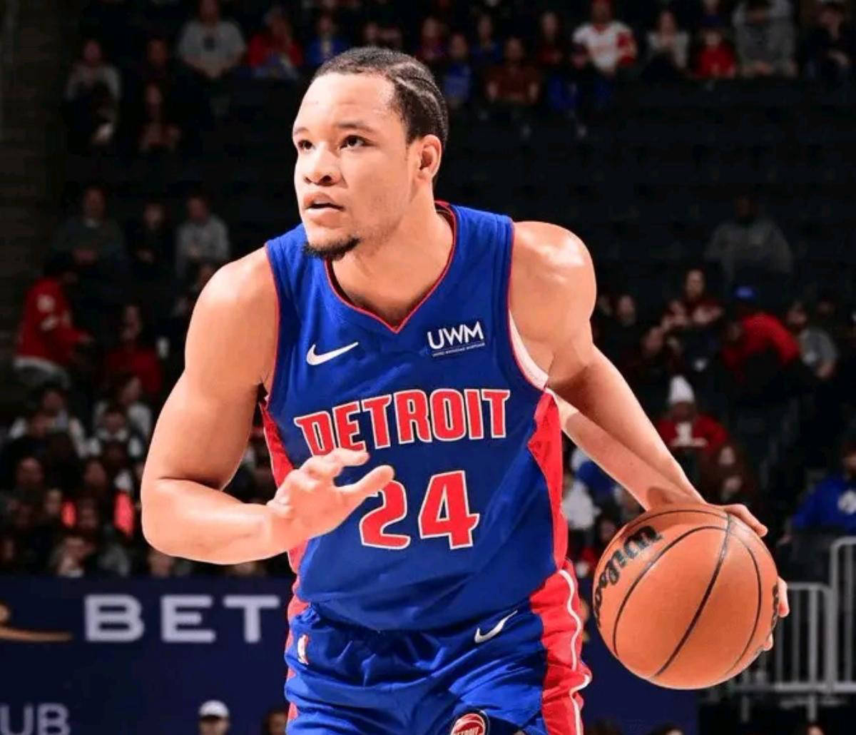 乐透秀凯文诺克斯成功签约芝加哥公牛芝加哥公牛
，重返NBA赛场