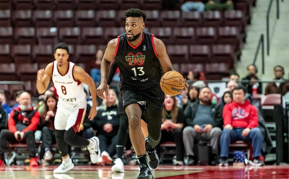 多伦多猛龙签下格里尔多伦多猛龙‌
，意在将其送往NBA发展联盟？