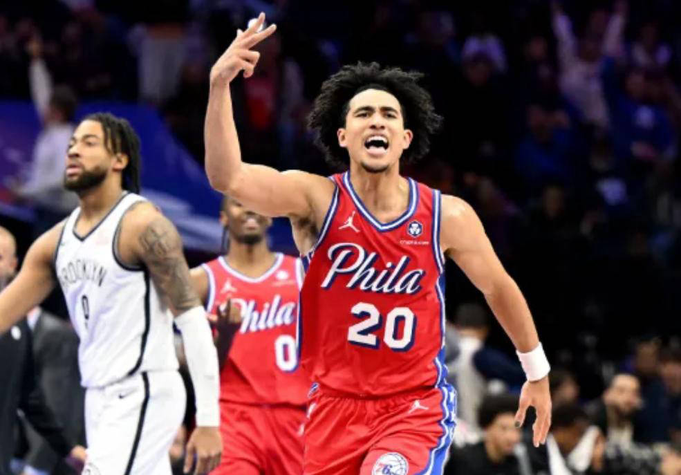 NBA新星再次伤停费城76人
！费城76人队遇挫