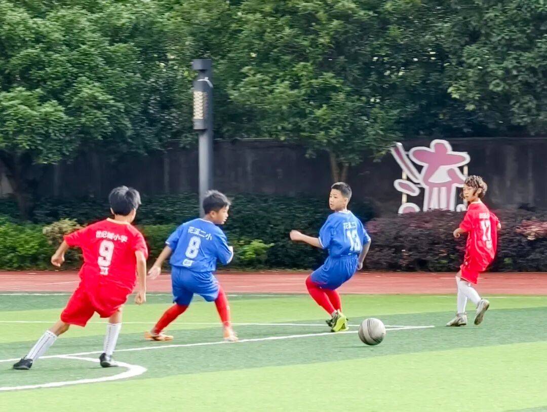 贵阳贵安2025年“市长杯”校园足球联赛小组赛迎收官之战