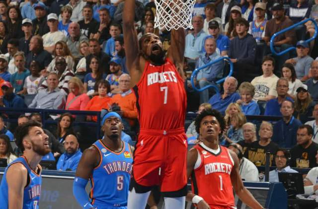 阿门出战火箭队，火箭队首发5将双塔领衔，启用第4后卫 杜兰特带队争首胜